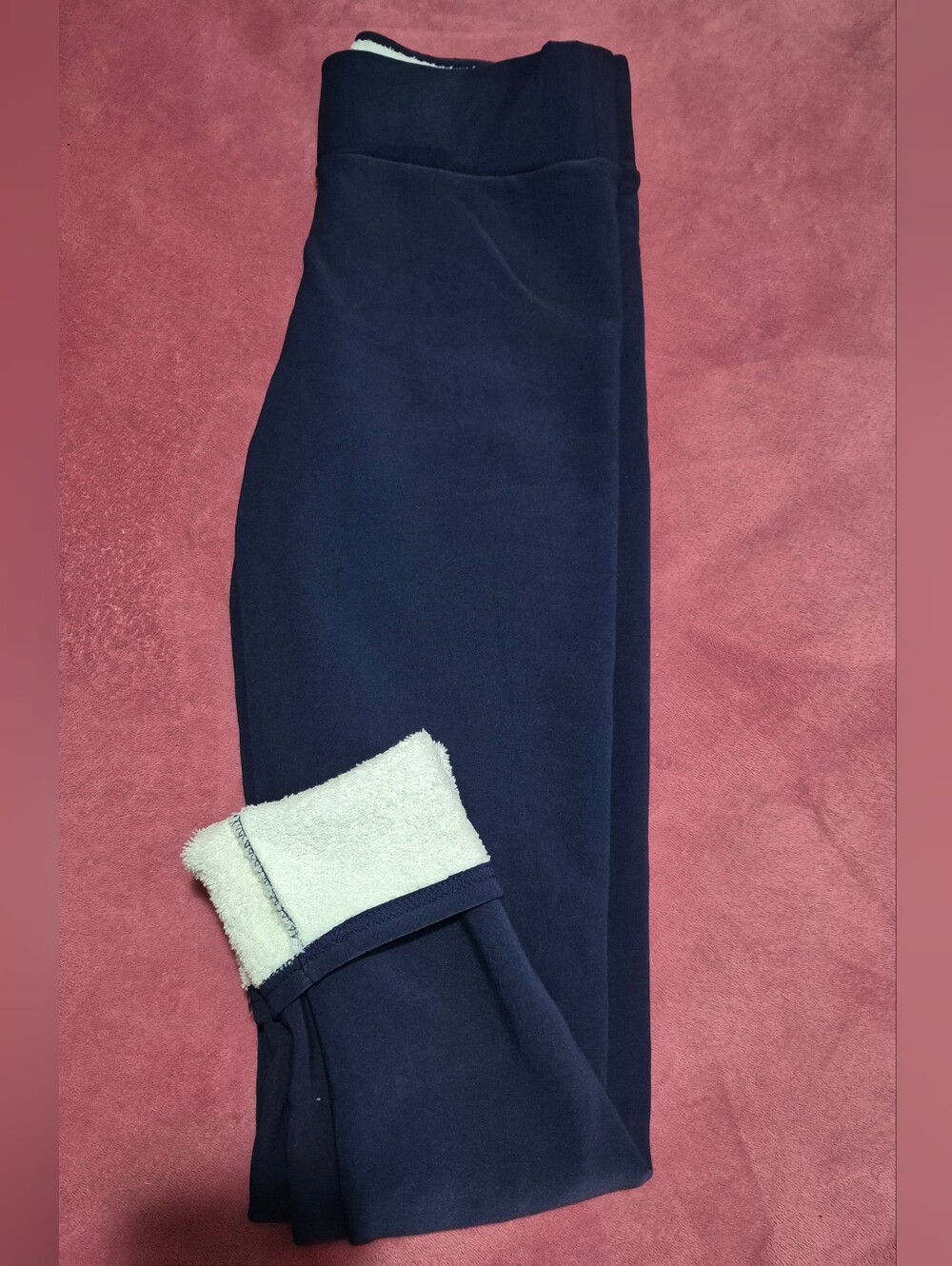 Fleece-Lined Navy Leggings with Cozy Cuff